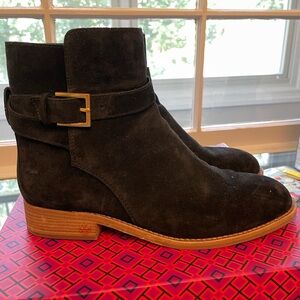 Tory Burch Brooke Ankle Bootie size 9 black suede
